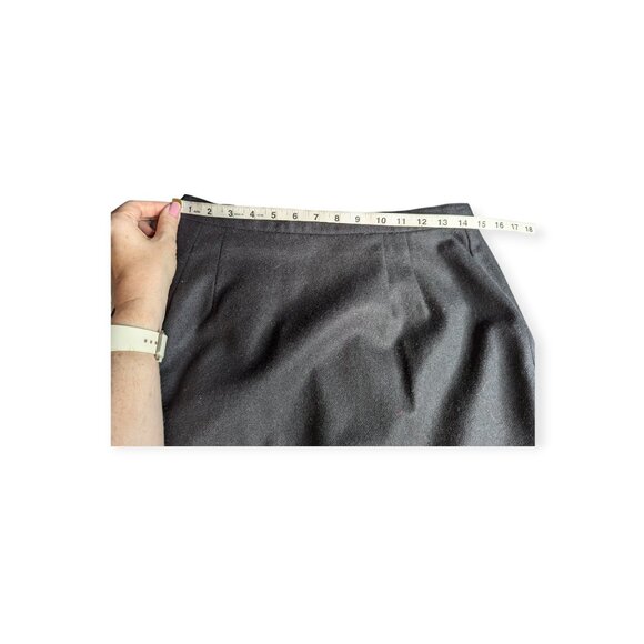 Vintage Sag Harbor Black Wool Pencil Skirt Size 14 - Picture 7 of 10